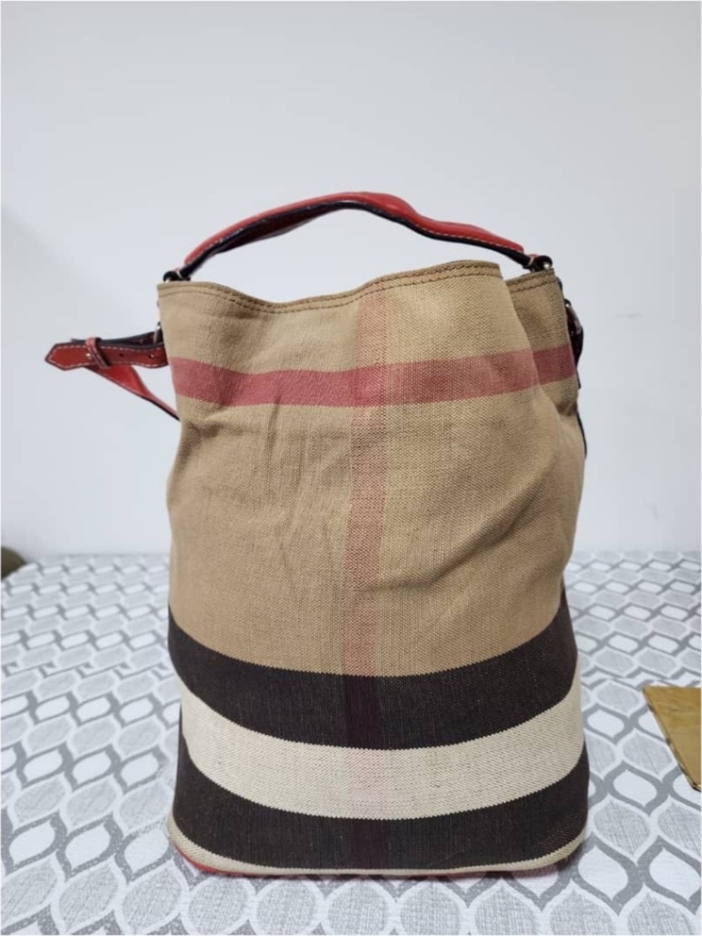 Authentic Burberry Exploded Check Ashby Medium Shoulder Bag Multicolor - Picture 4 of 14